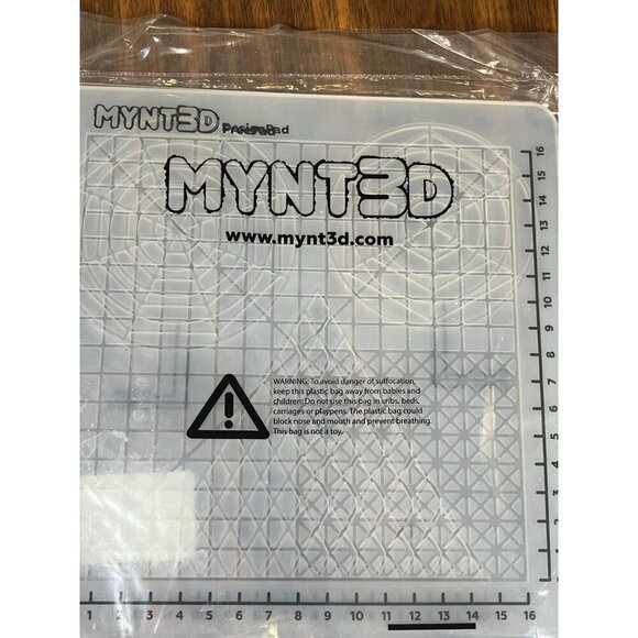 Mynt3d Design Pad Free Pad 3D Mat Drawing Surfaces Shapes Trace School Flexible - Picture 1 of 10